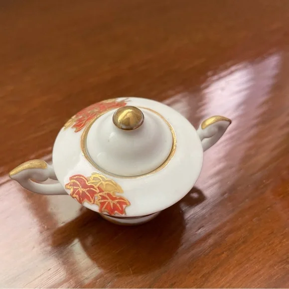 Vintage Porcelain Miniature Tea Set White Red Orange Yellow Gold Gilded Maple - Picture 6 of 12